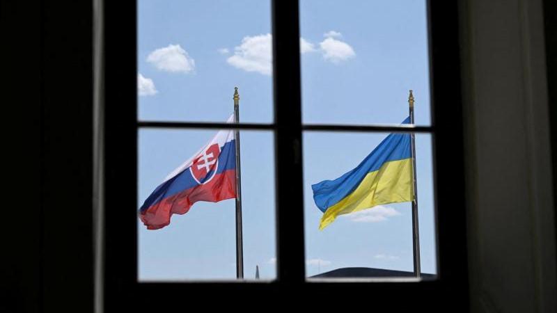Евросоюз компенсирует Словакии €105 млн за оружие для Украины
