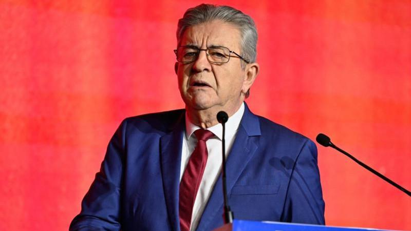 Кандидат в президенты Франции Меланшон полагает, что страна должна выйти из НАТО