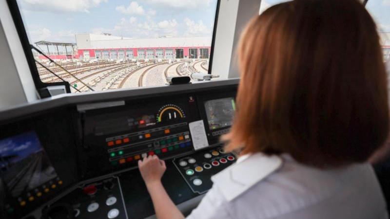Перечень запрещенных для женщин профессий уменьшился в четыре раза