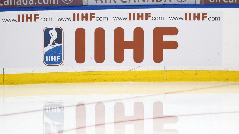 IIHF продлила отстранение сборных России на 2027 год