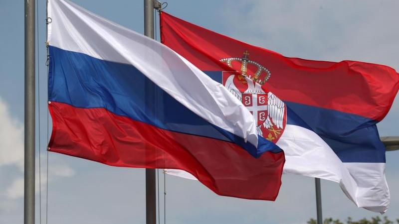 Россия и Сербия продлили договор на поставки газа