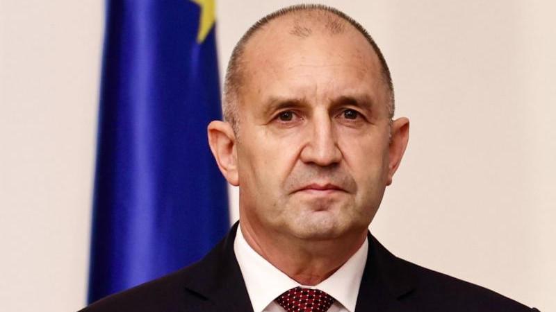 Премьер-министр Болгарии обратил внимание на нехватку людей в ВСУ