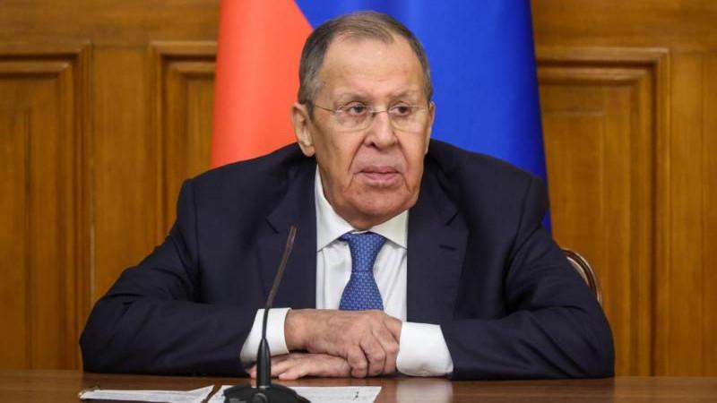 Япония: рейтинг правительства падает, цены растут