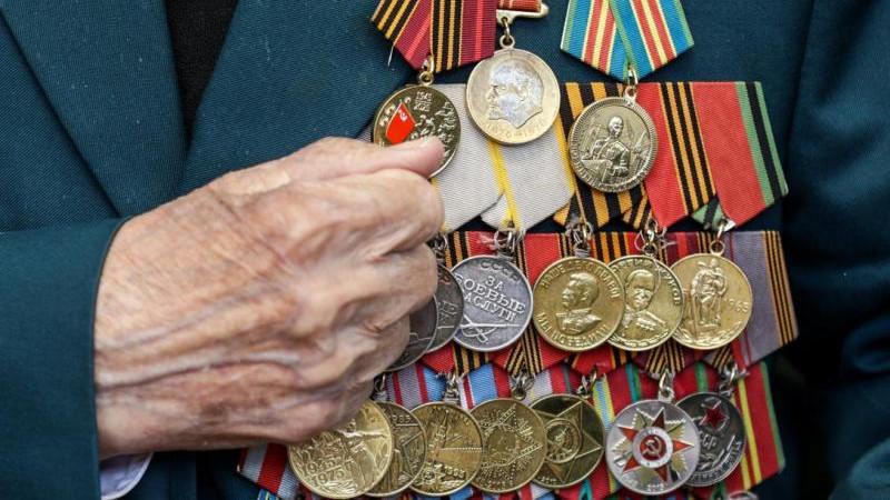 Соцфонд: ветераны начнут получать выплаты ко Дню Победы уже с 3 апреля