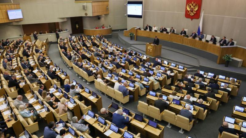 Песков считает "десятым делом" для РФ признание ее выборов в Европе