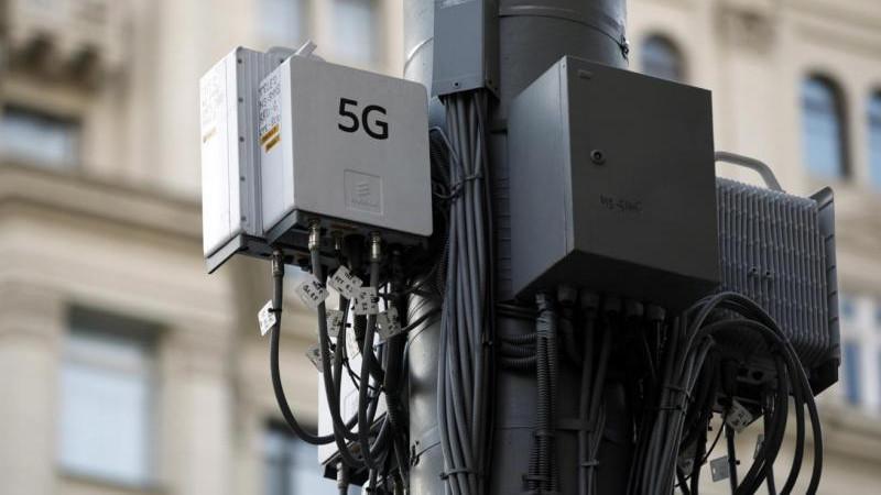 Мобильным операторам в России разрешили запустить связь 5G