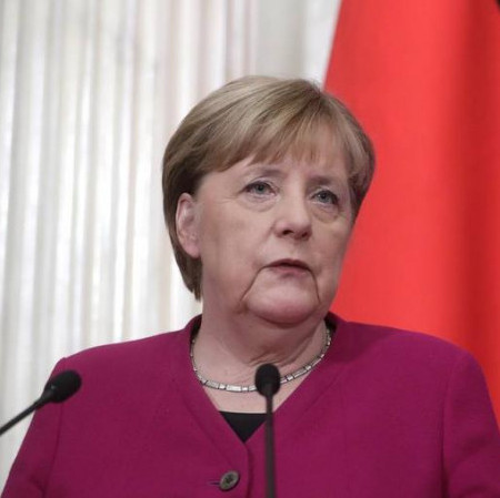 Merkel presidential bid rumors unsettle Merz camp — Bild