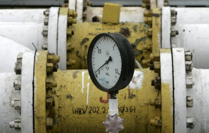 FACTBOX: What is known about resumption of oil transit via Druzhba pipeline