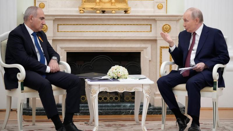 Pashinyan in Moscow: at odds over everything