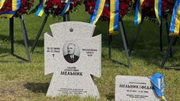 Kiev\'s grave-diggers enrage the Poles