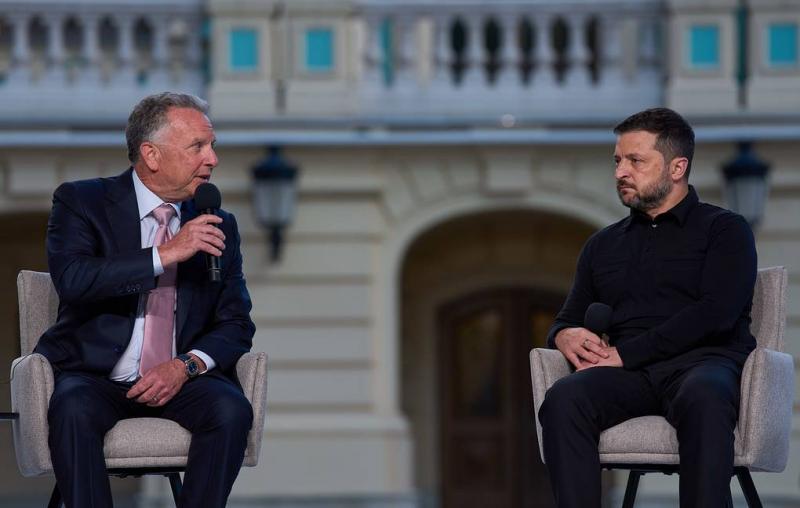 Press review: Putin-Trump-Xi summit prospects rise as Witkoff met Zelensky in Oslo