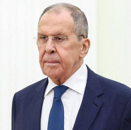 Zelensky`s attempts to become Europe`s `defender` will not end well — Lavrov