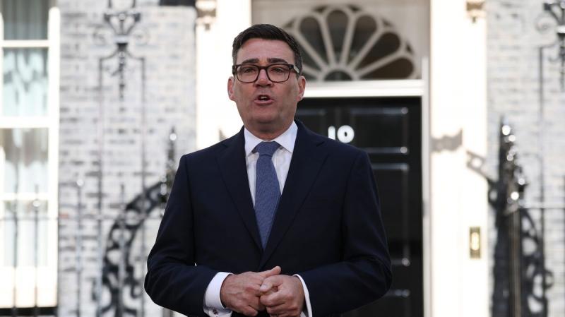 New British Prime Minister vows to support Ukraine '100%'