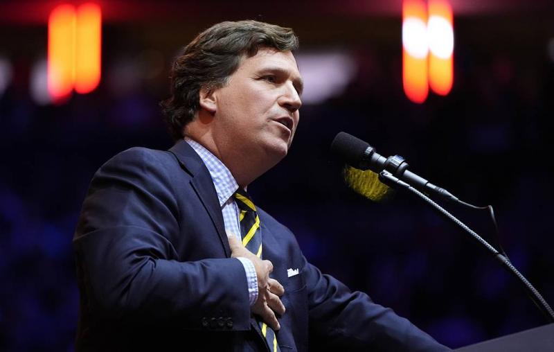 Ukrainian army selling US weapons to Mexican cartels, Tucker Carlson says