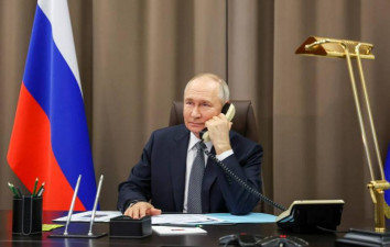 Press review: Europe seeks restoration of Russia ties as aid operation starts in Alyoshki