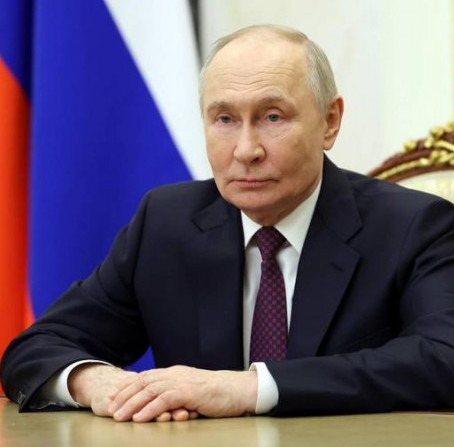 Putin sees West losing its dominance, giving way to new growth centers