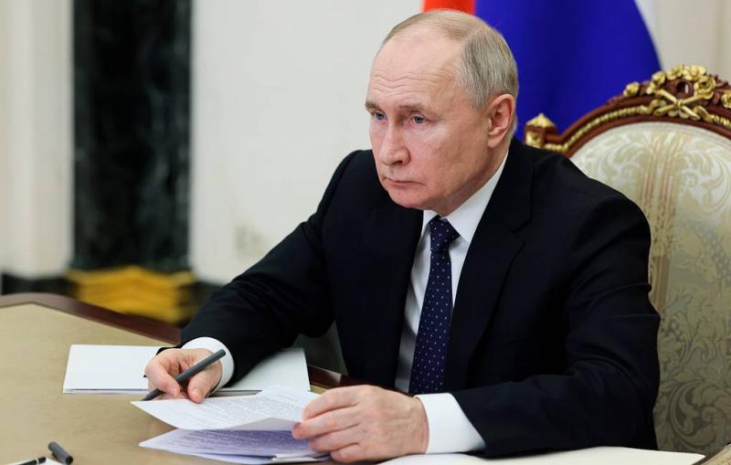 Putin orders to change structure of economic growth in Russia