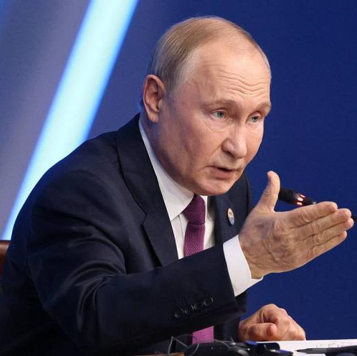 IN BRIEF: Putin speaks about potential...