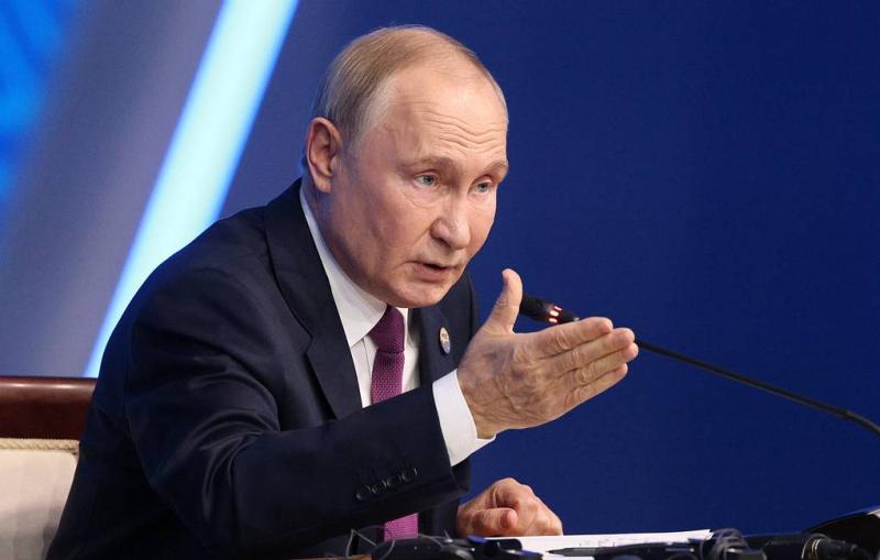 Press review: Putin backs ceasefire but calls for talks as Russian army shifts Kursk front