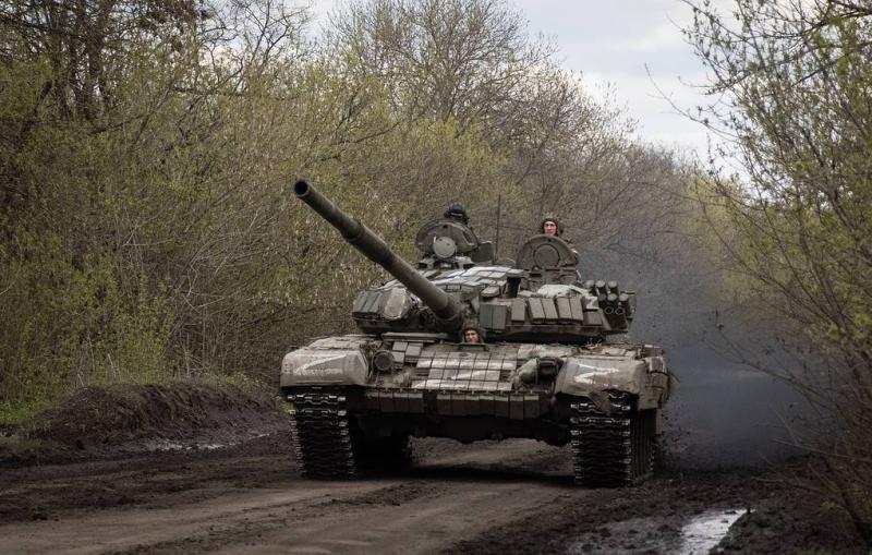 Russian forces hammer Ukrainian troops, equipment in 118 areas over past day