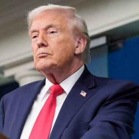 Trump says he may make US `guardian of Middle Eas`\' in return for 20% of region`s revenues